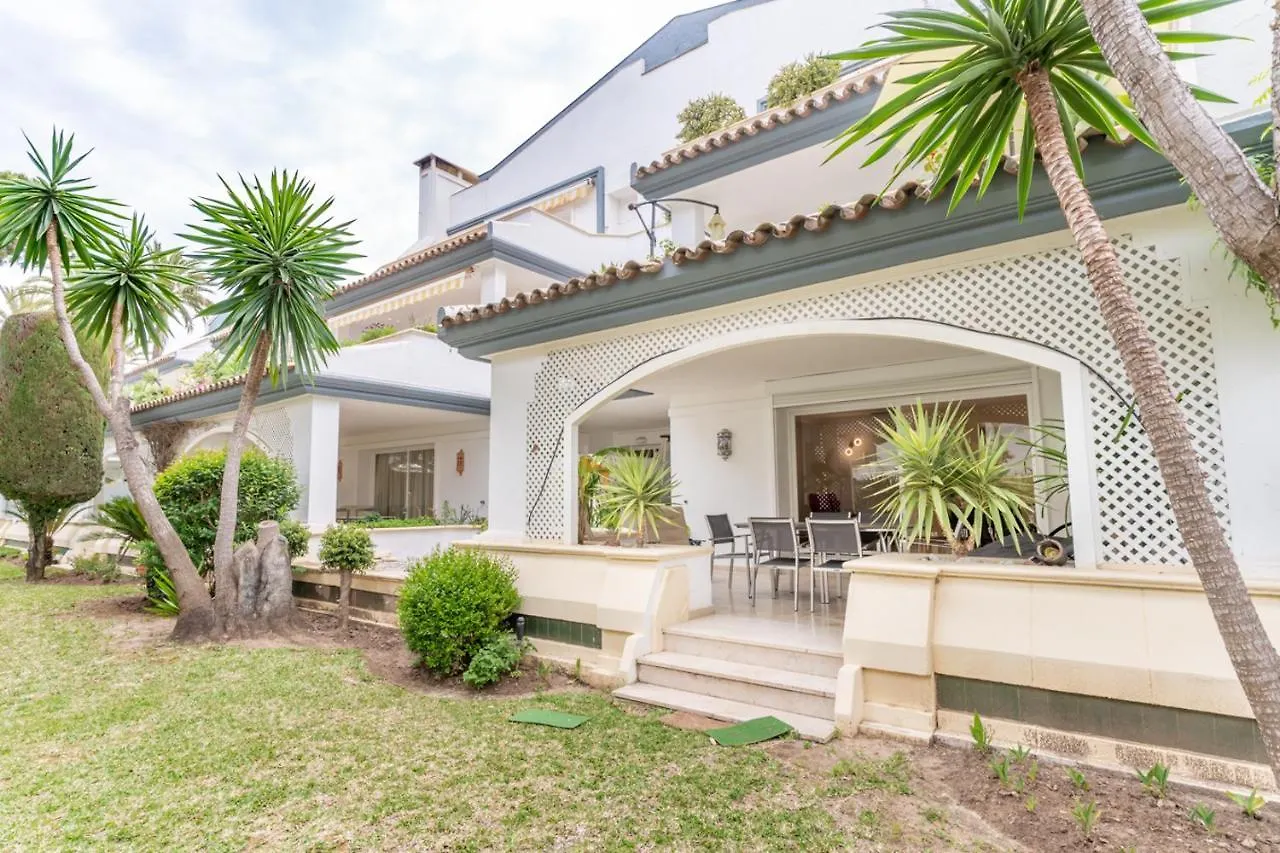 Vip Dominion Beach Estepona Apartment