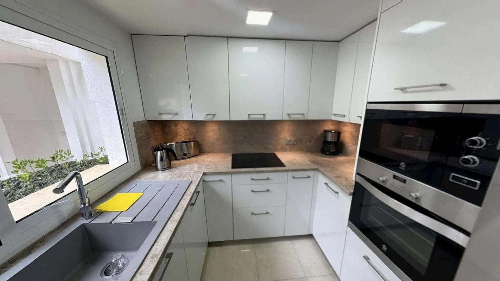 Apartment Vip Dominion Beach Estepona Spain