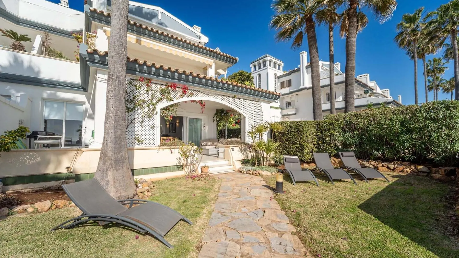 Vip Dominion Beach Estepona 0*,
